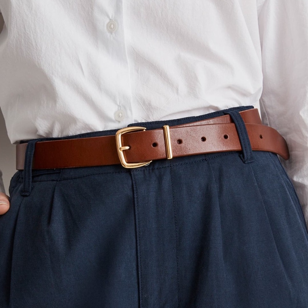 MADEWELL Essential leather belt. NWT. Warm Cinnamon. Sz. M